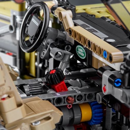 Конструктор LEGO Technic 42110 - Land Rover Defender
