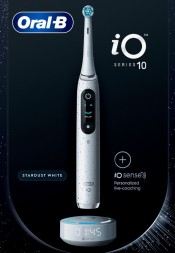 Электрическая зубная щетка Oral-B iO 10, белая