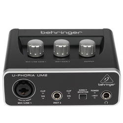 Звуковая карта Behringer U-Phoria UM2