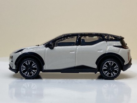 Модель автомобиля Zeekr Х, 1:64, белый